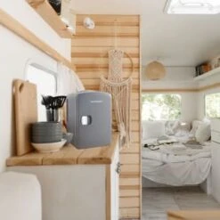 Blaupunkt 4L Mini Fridge -Home Furnishings Store 370510 blaupunkt mini fridge 4l 8